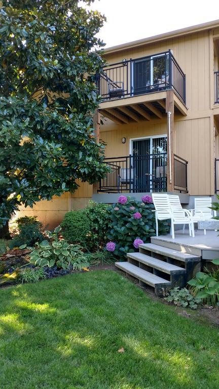 Lewis River Motel 3*